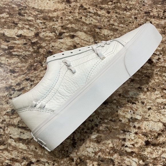 Vans Old Skool Platform Chain Leather True White - Picture 8 of 9